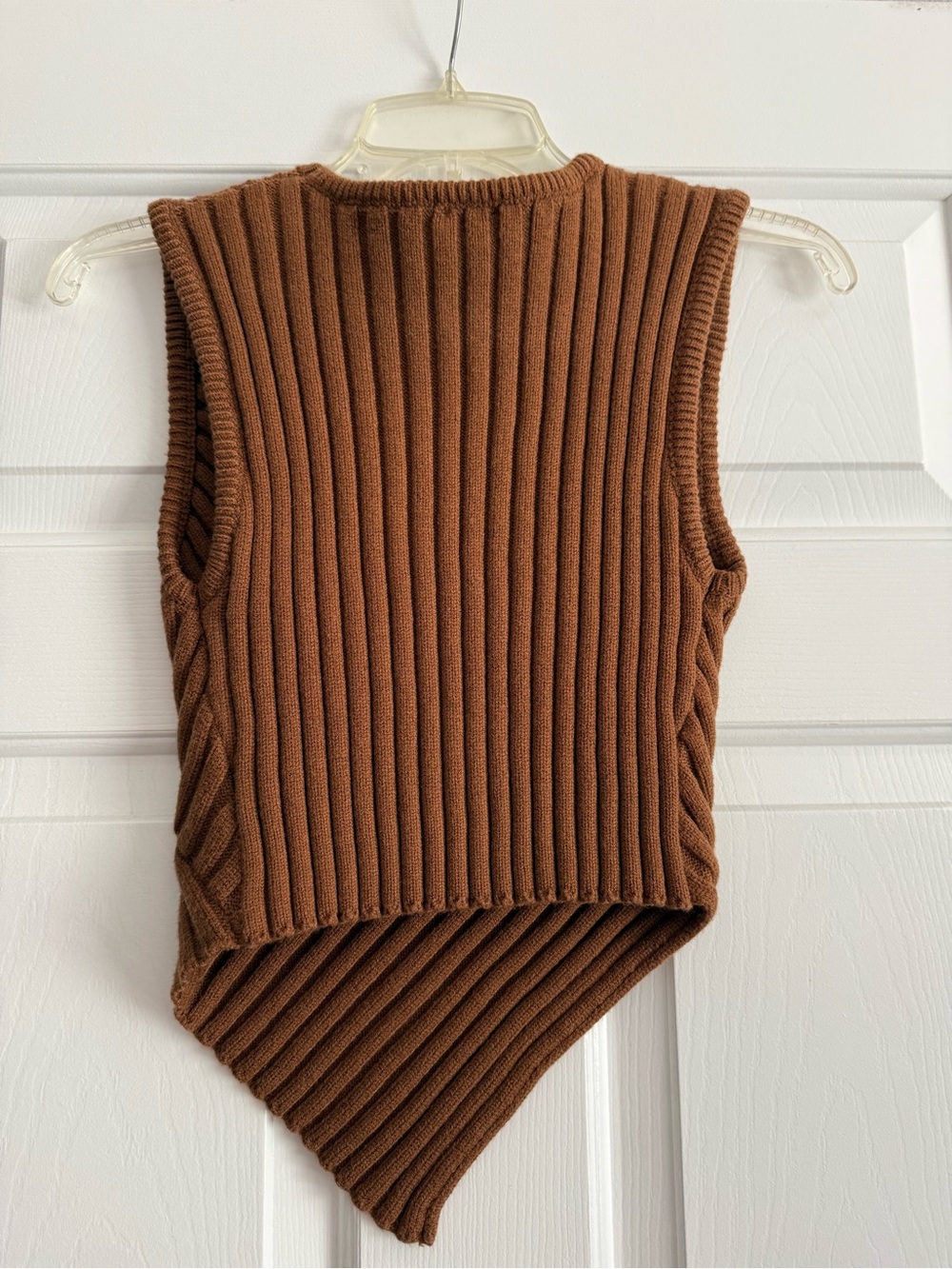 Le Lis Brown Ribbed Asymmetric Sleeveless Sweater Vest - Picture 3 of 3